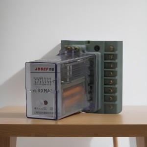 JOSEF约瑟 RXMA1-RK211 074中间继电器 板后接线    1个